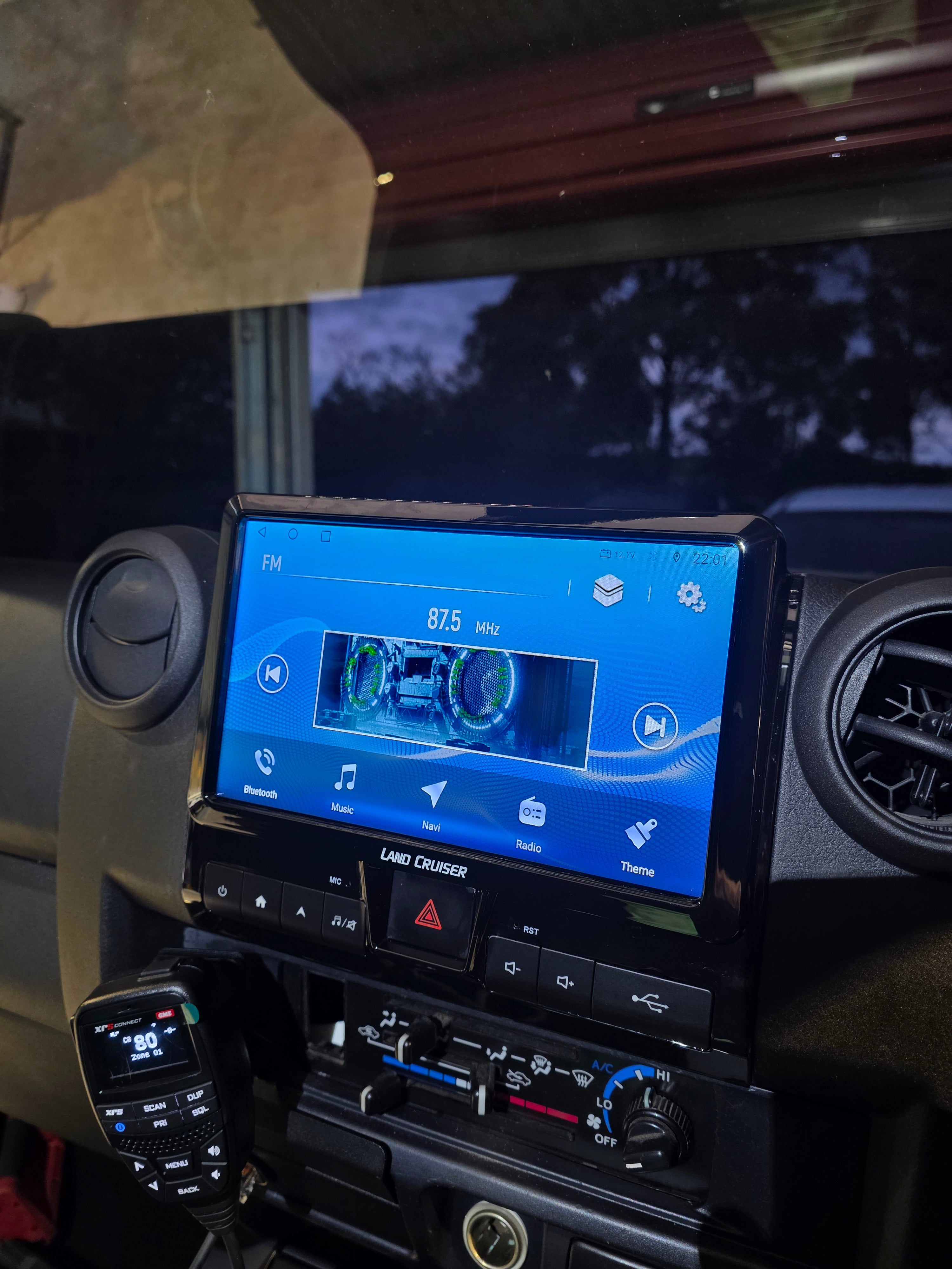 79 SERIES 9" HEAD UNIT PLUG & PLAY