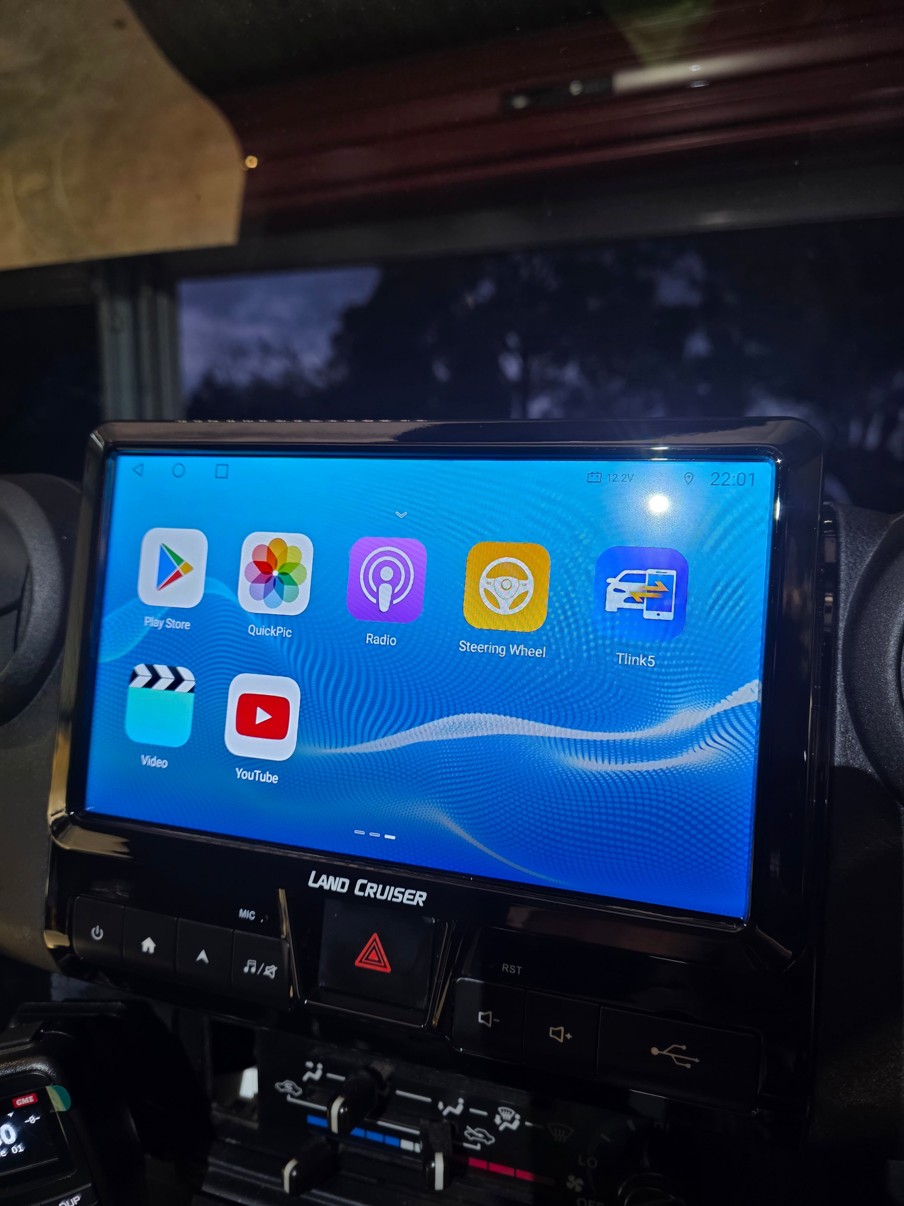79 SERIES 9" HEAD UNIT PLUG & PLAY