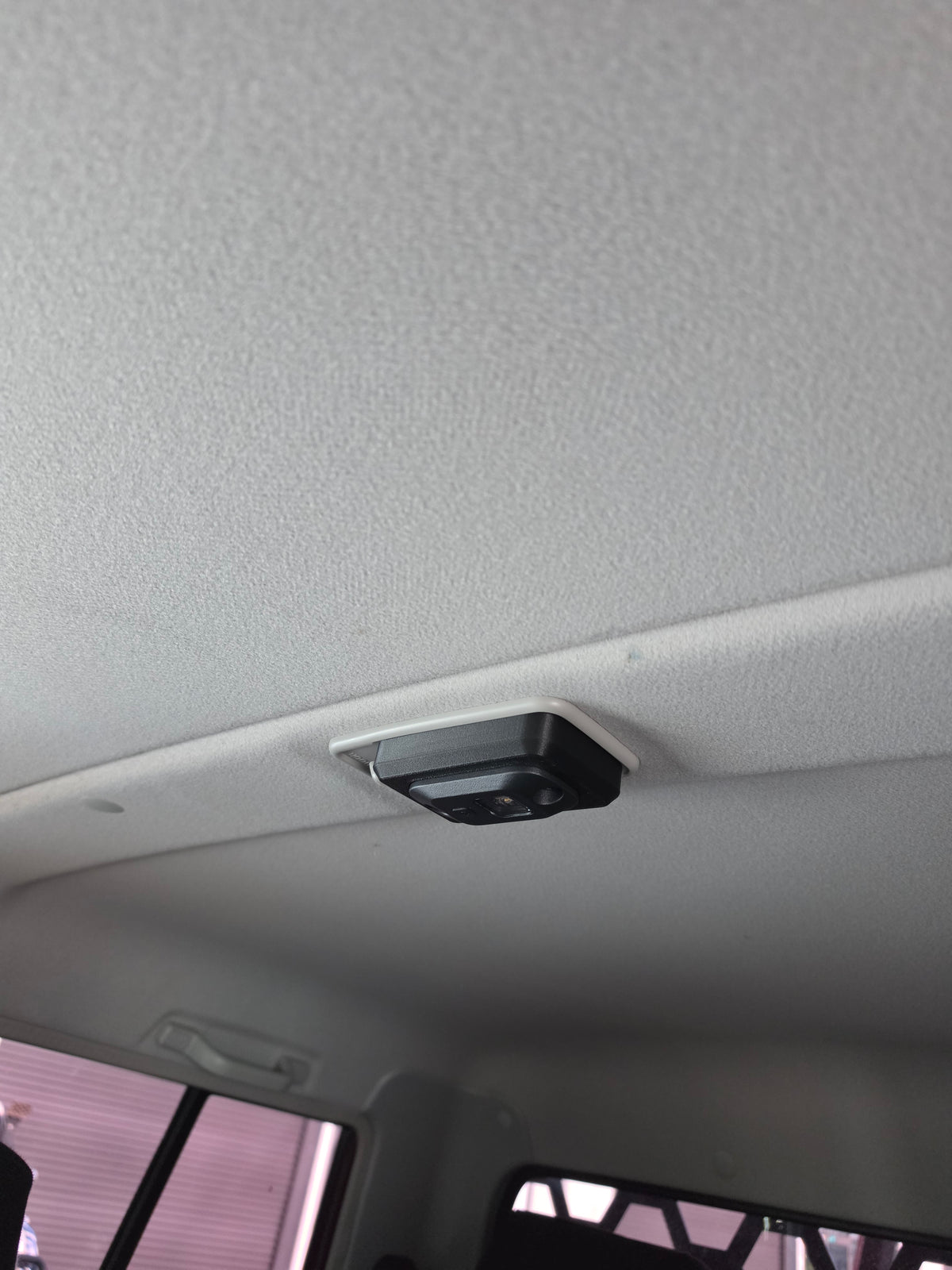 70 Series Dual Cab & 76 Series Interior Light Upgrade — Tri-Colour Dimmable